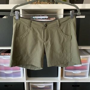 Patagonia Happy Hike Shorts size 2